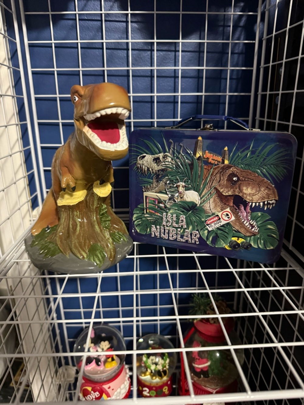 Isla Nublar Blue Dino Lunchbox - Jurassic T-Rex Artwork and bank